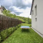 Sunnyside Villa