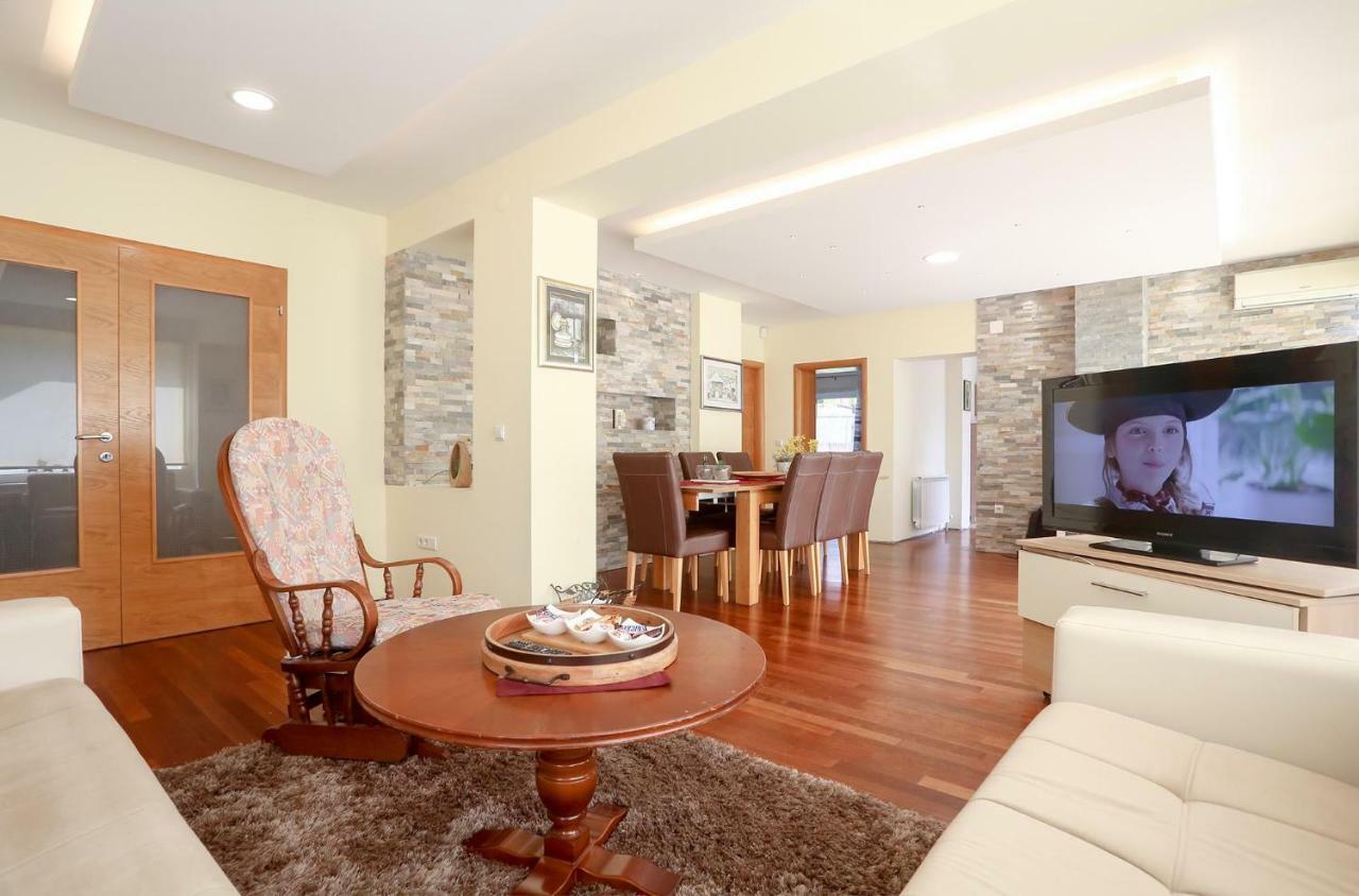 Villa Sunnyside *